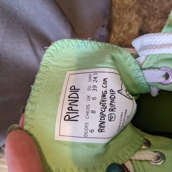 Rip N Dip Frida Kahlo Sneakers - Picture 4 of 6